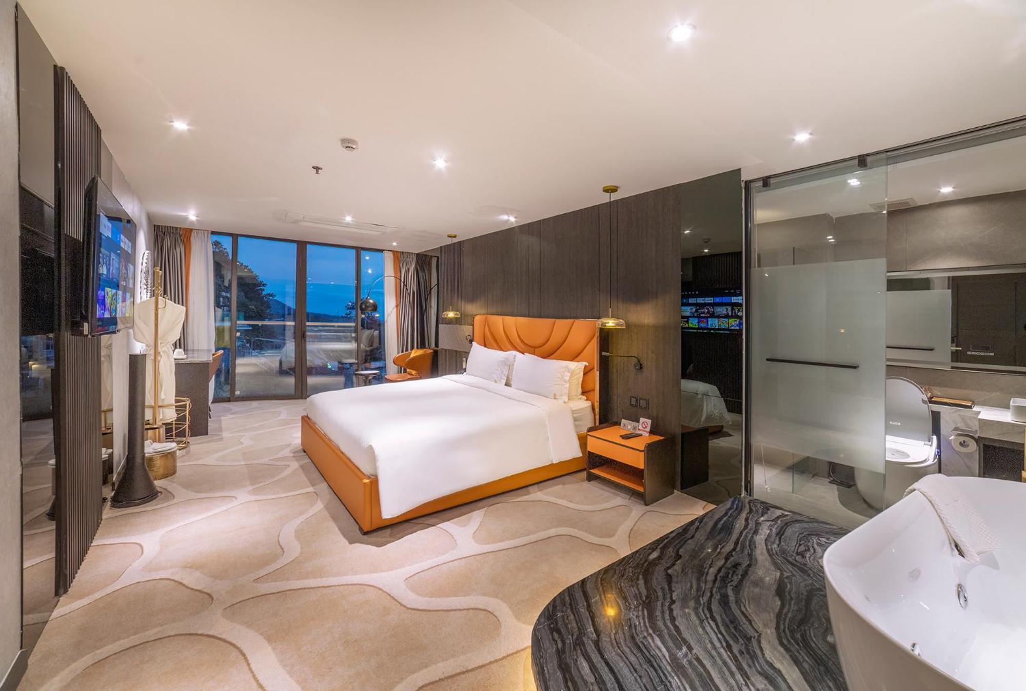 New Century Hotel - Dalat Luaran gambar