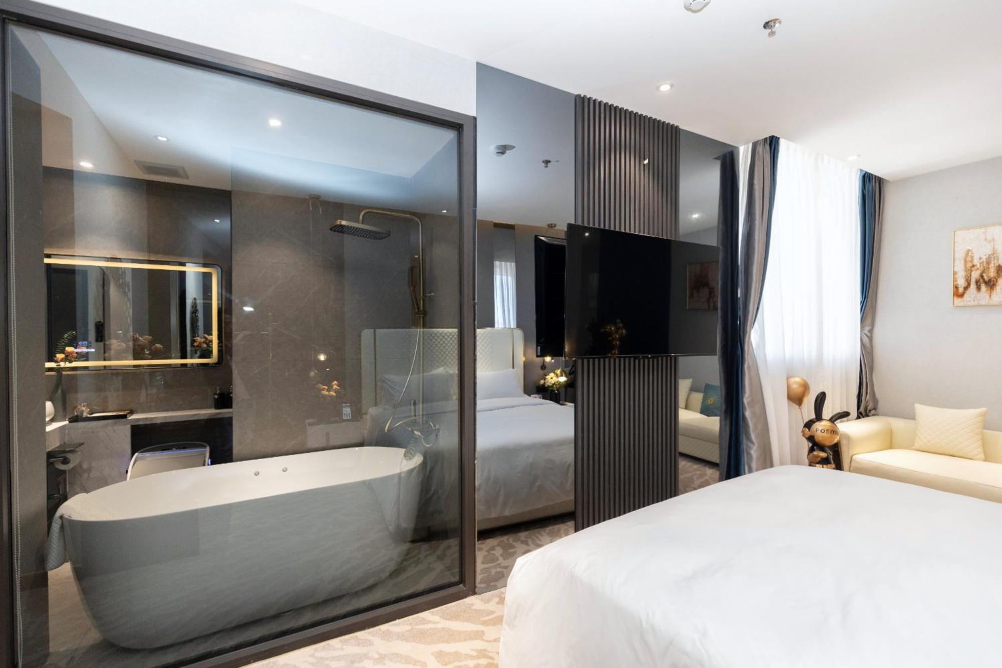 New Century Hotel - Dalat Luaran gambar