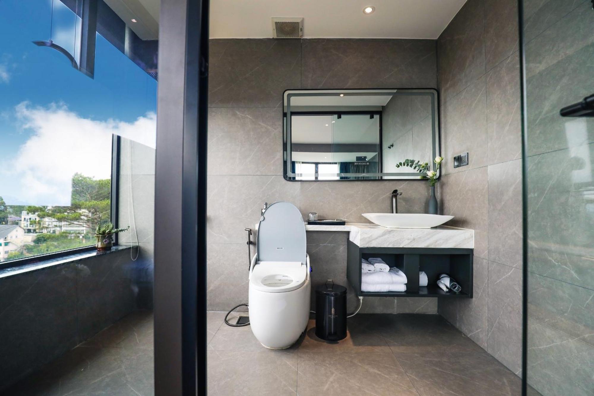 New Century Hotel - Dalat Luaran gambar