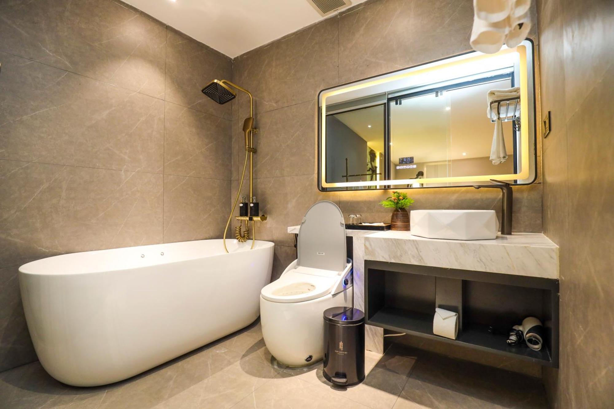 New Century Hotel - Dalat Luaran gambar
