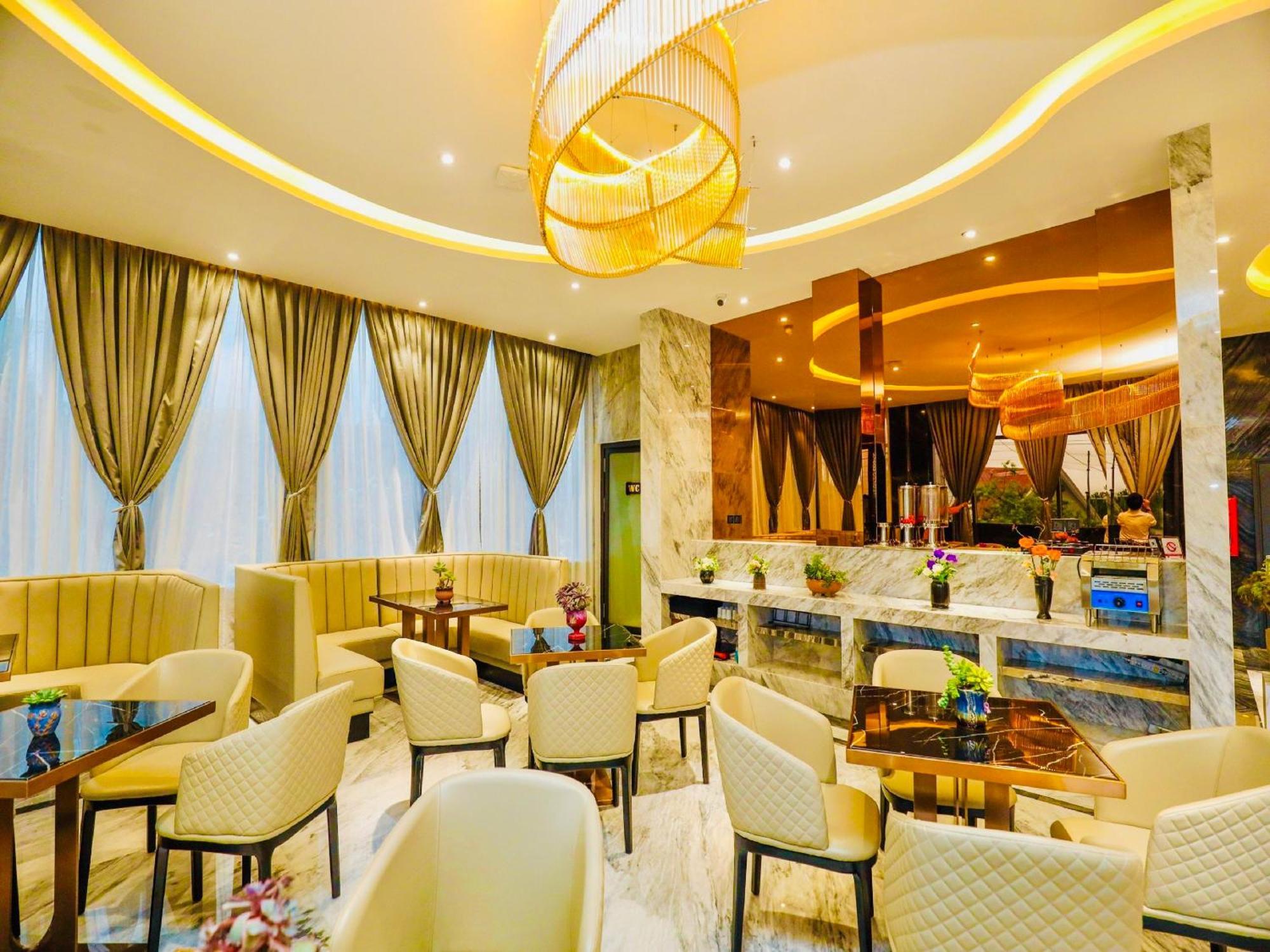 New Century Hotel - Dalat Luaran gambar