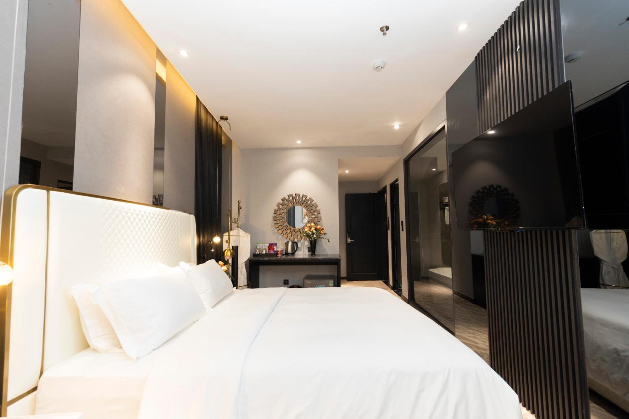 New Century Hotel - Dalat Luaran gambar