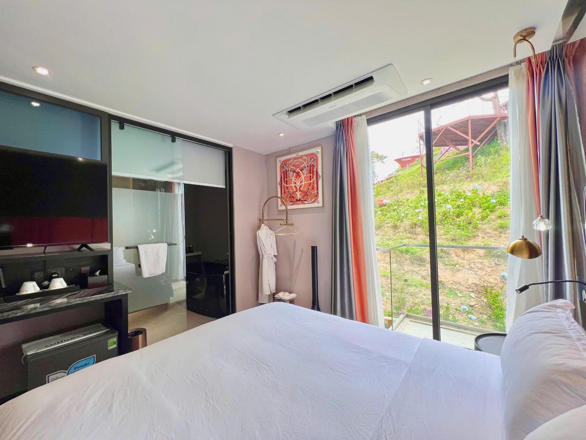 New Century Hotel - Dalat Luaran gambar