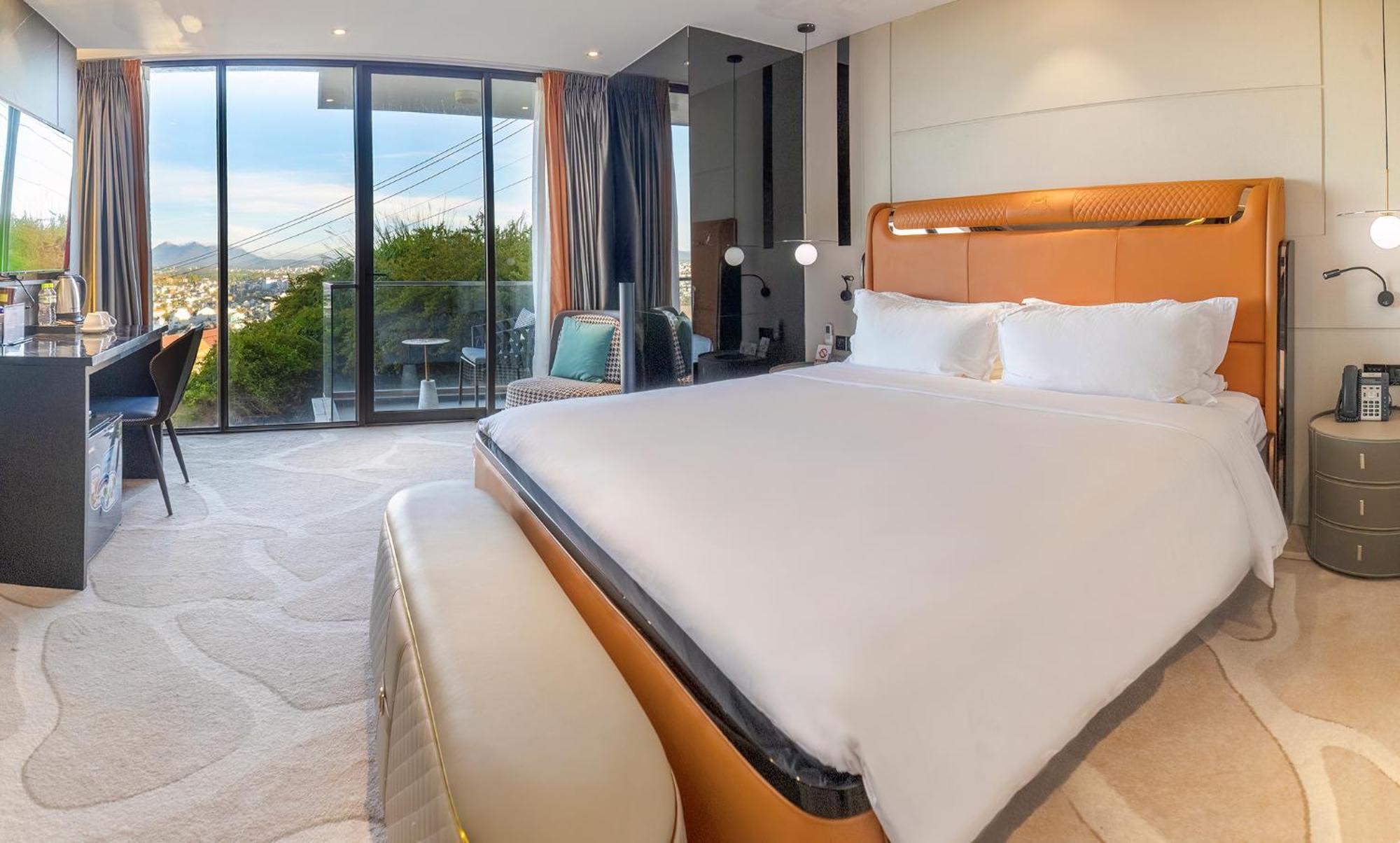 New Century Hotel - Dalat Luaran gambar